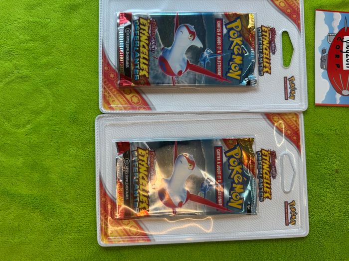 Lot de 3 Boosters Blisters Plastique Pokémon EV08 Étincelles Déferlantes Neuf et Scellé - photo numéro 2