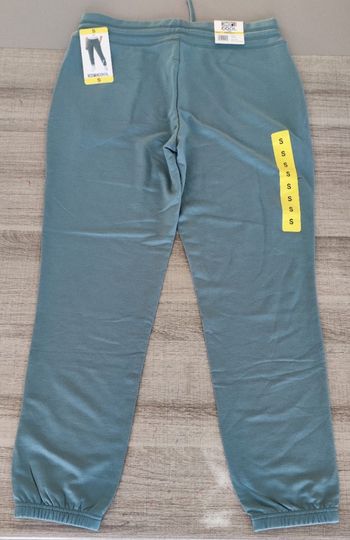 Jogging pour femme marque 32 degrees taille S couleur vert