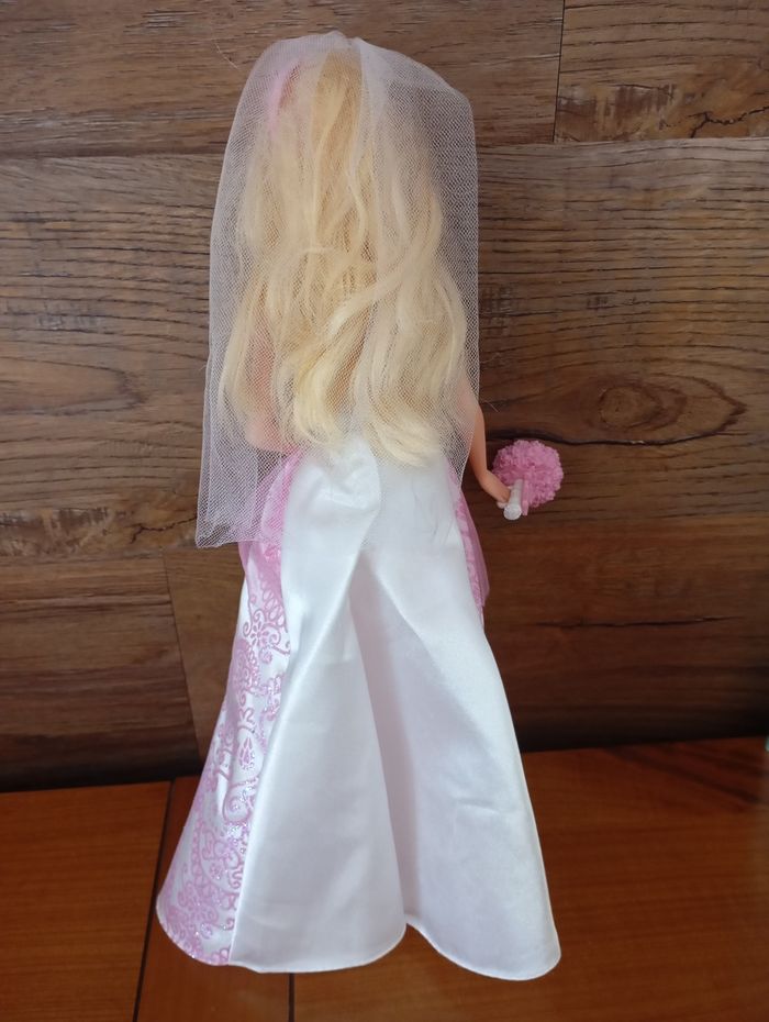 Barbie mariée 1999 complète - photo numéro 8