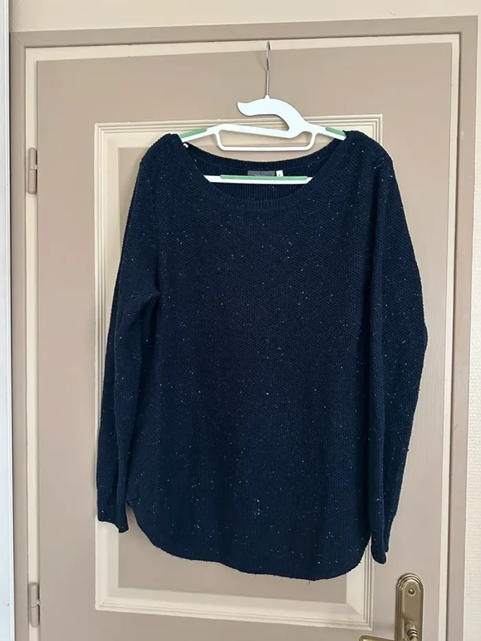 Pull bleu marine