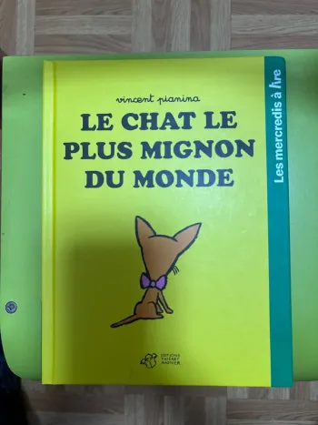 Le chat le plus mignon du monde