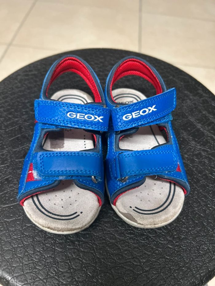 Sandales garcon à scratch Geox modèle Agasim bleu et rouge taille 23 - photo numéro 4