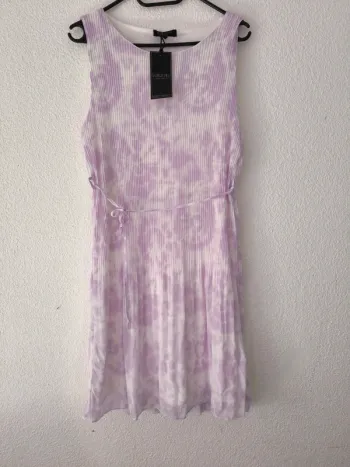 Robe Sublevel  Tie & Dye lavande  Taille M – Neuve avec étiquette