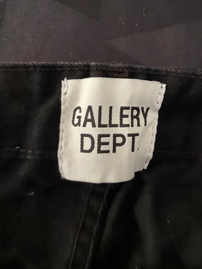 Jean ‘s GALLERY DEPT - photo numéro 3