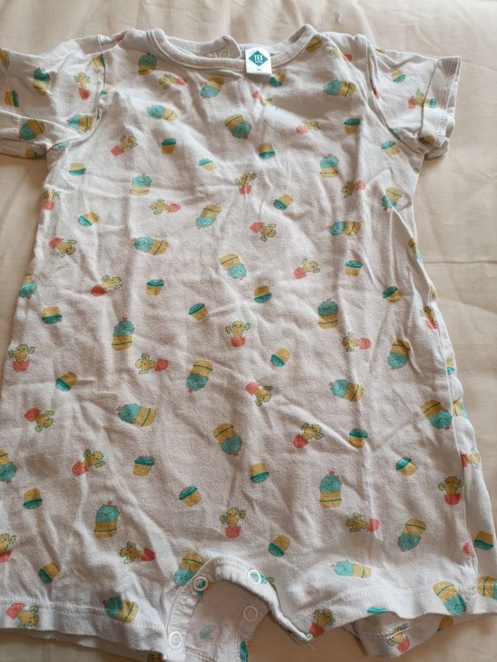 Robe/barboteuse 9 mois - photo numéro 3