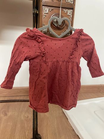 Robe à pois en forme de cœur