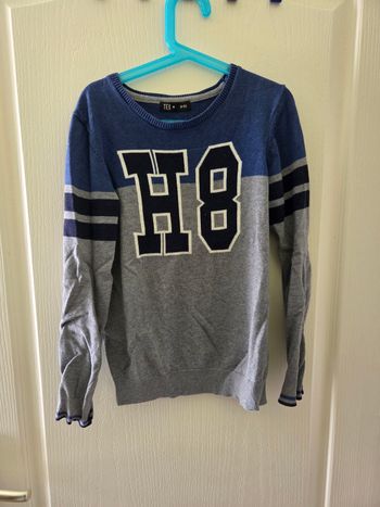Pull tex garçon Taille 9 /10 ans