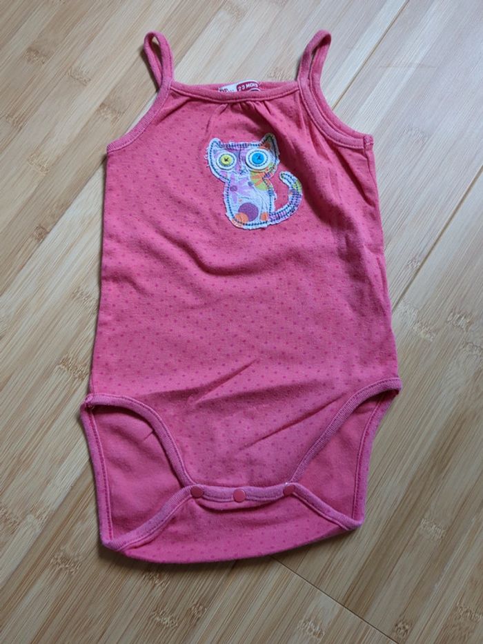 Lot bodies bretelles et manches courtes - photo numéro 4