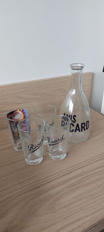 Carafe ricard et ses 4 verres
