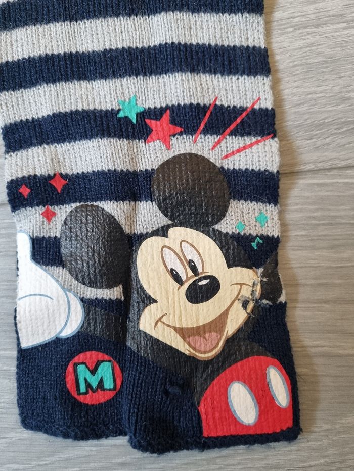 Echarpe mickey - photo numéro 2