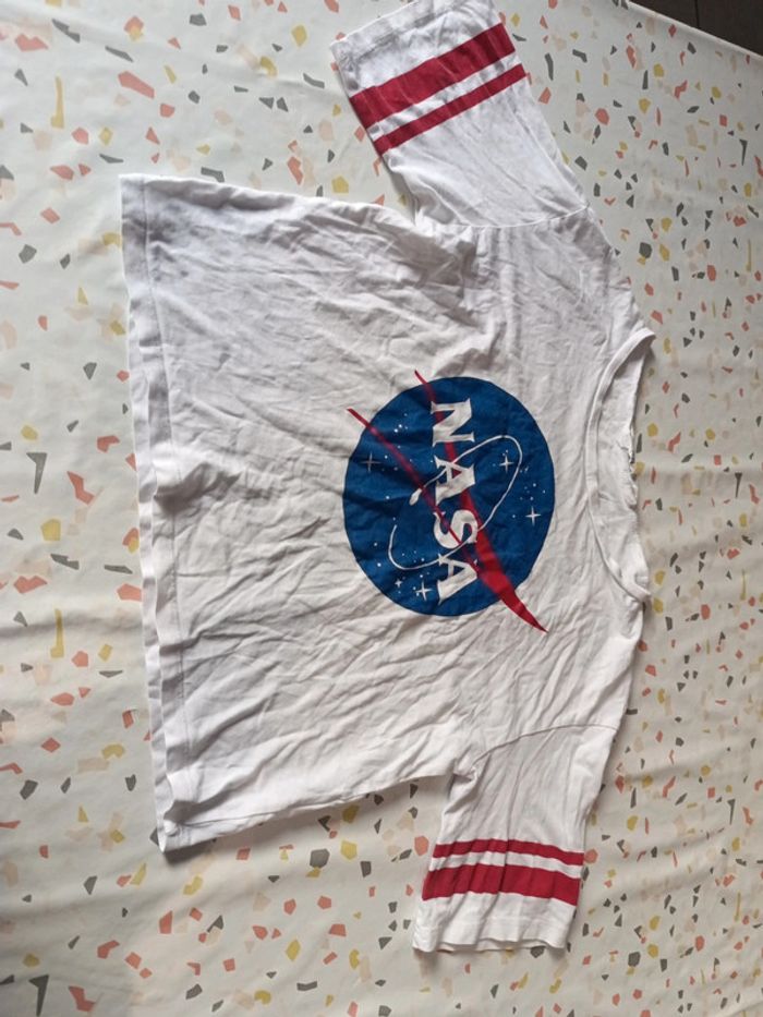 T-shirt NASA taille 12 ans - photo numéro 2