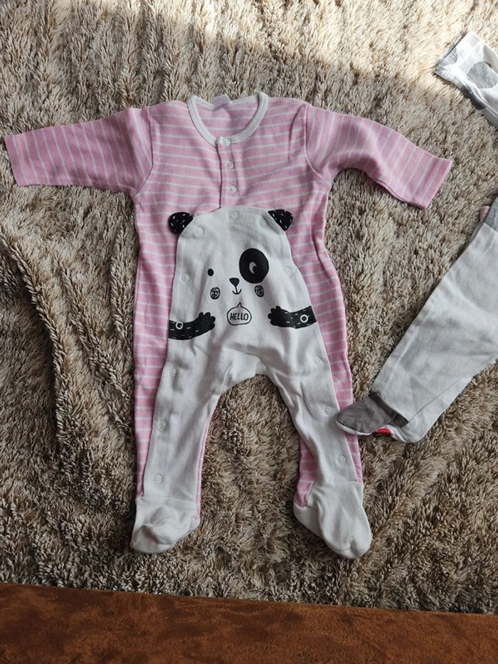 Lot 2 pyjamas fins fille 3 mois - photo numéro 2