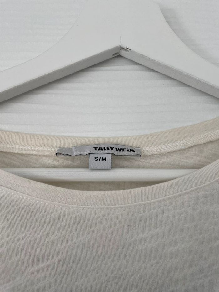 Haut t-shirt noir blanc bicolore uni basique simple logo col rond manches trois quarts - photo numéro 4