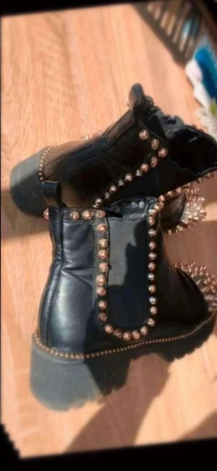 Bottes  à clous - photo numéro 3