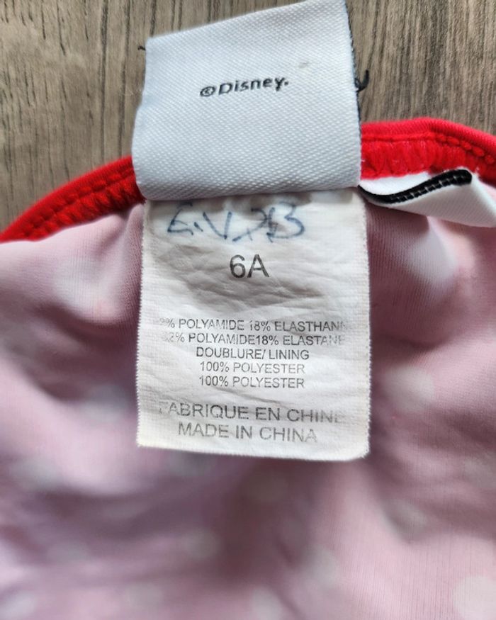 Maillot slip de bain rouge fille 6 ans - photo numéro 6