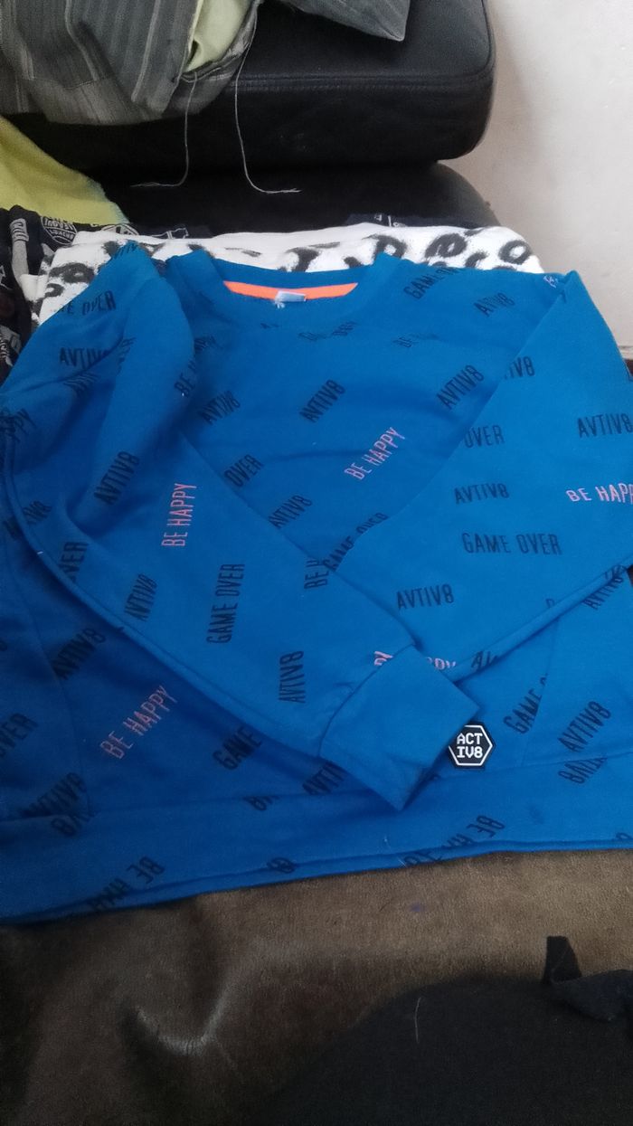 Pull garcon 8 10 ans