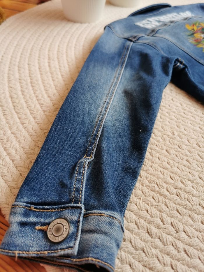 Veste en jeans Neuve interdit de me gronder garçon /fille 4 ans - photo numéro 7
