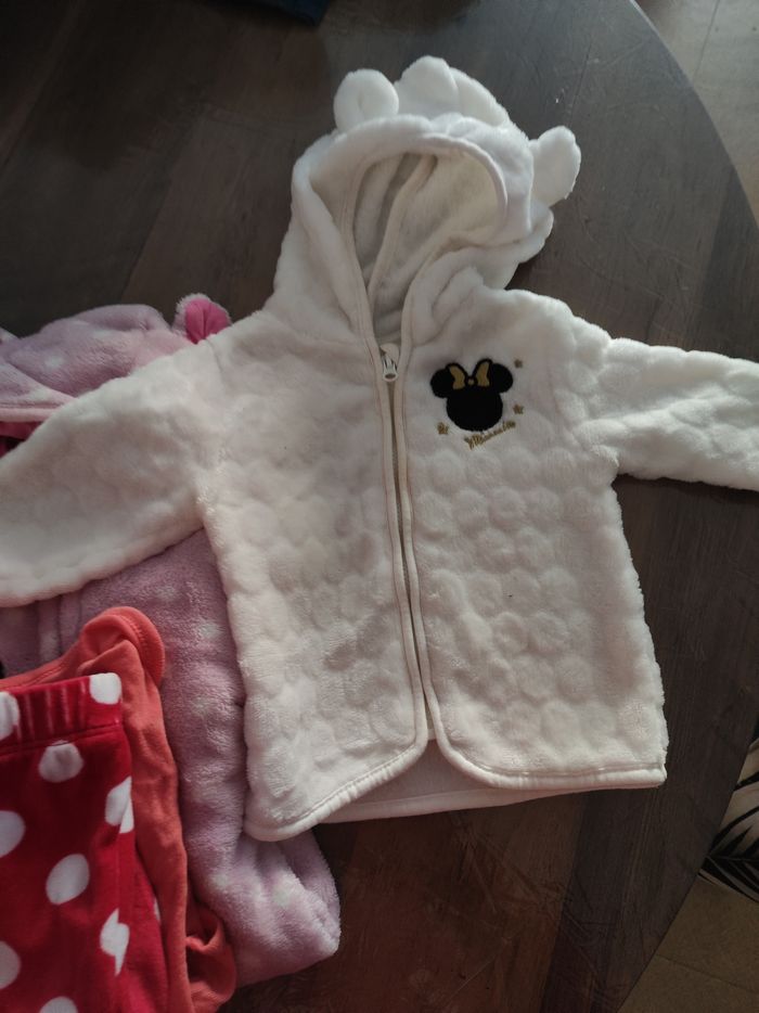 Lot vêtements 3 mois  fille - photo numéro 5