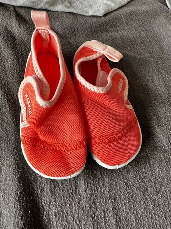 Chaussures d’eau neuves 22/23