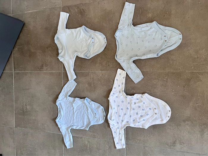 Bodies bébé 6 mois