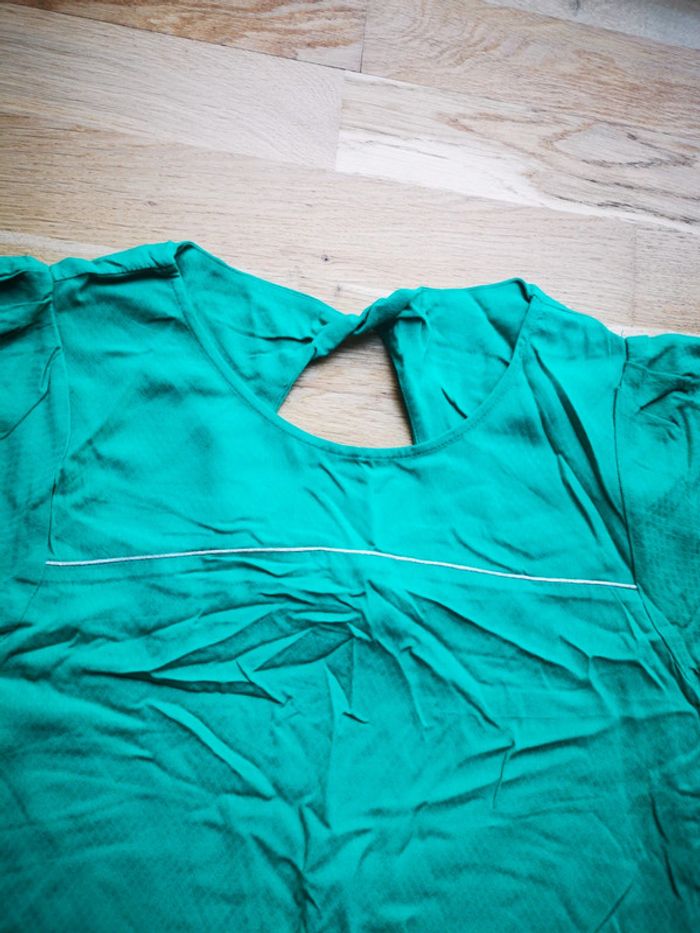Robe d'été avec ceinture neuve avec étiquette - photo numéro 3