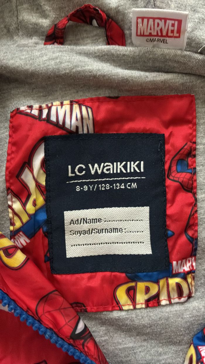mperméable Spiderman 8-9 ans - photo numéro 2