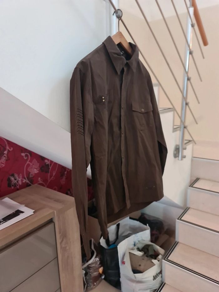 Chemise neuve taille S (taille grand) - photo numéro 3