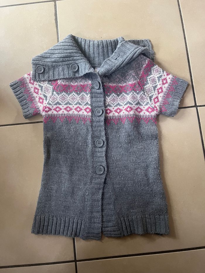 Gilet ou robe 4 ans