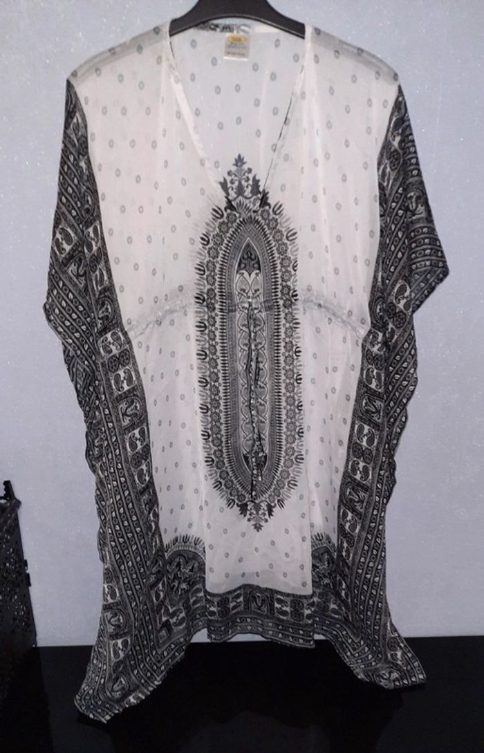 Longue surchemise de plage - photo numéro 2