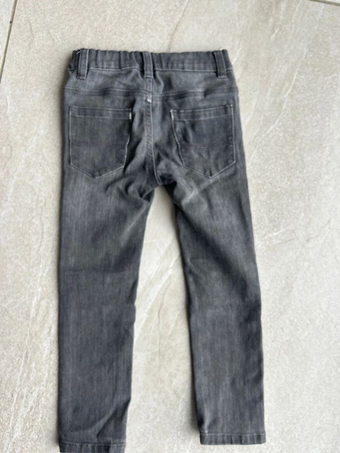 Jean 5 ans Gémo - photo numéro 3