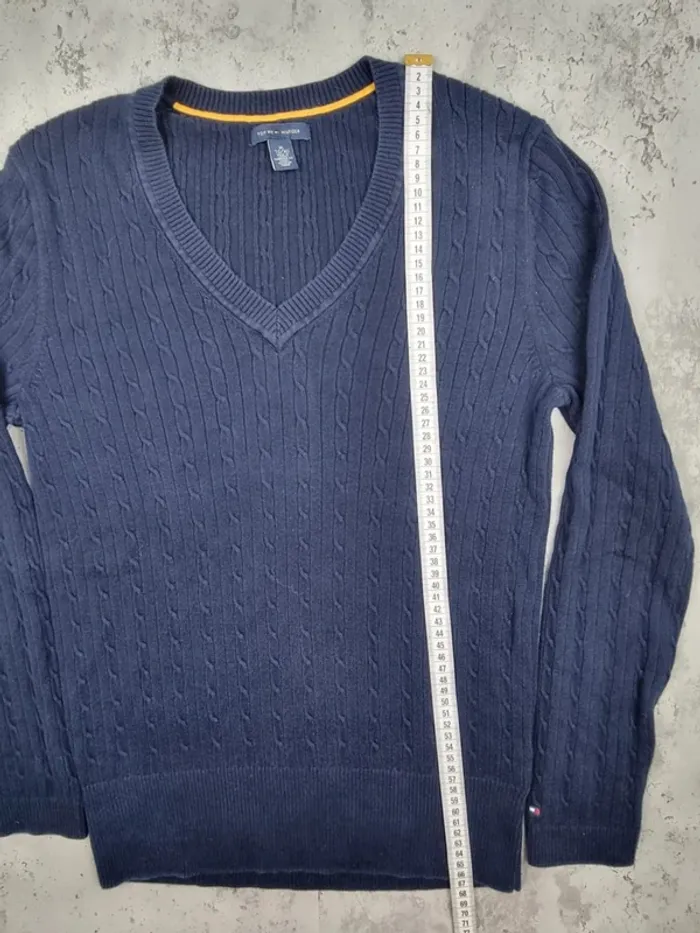 Pull col V torsadé Tommy Hilfiger bleu marine – Taille XL Femme (mesures en photos) - photo numéro 8