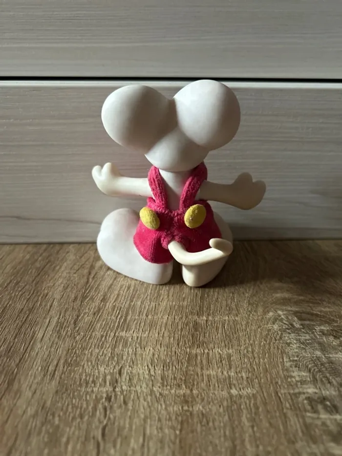 Figurine Diddl vintage / salopette rose / jambes articulées / très bon état - photo numéro 3