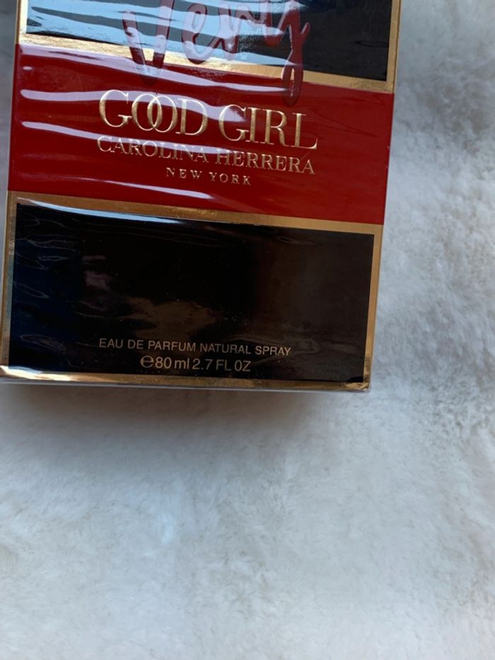 Carolina Herrera- Very good girl 80 ml sous blister - photo numéro 2