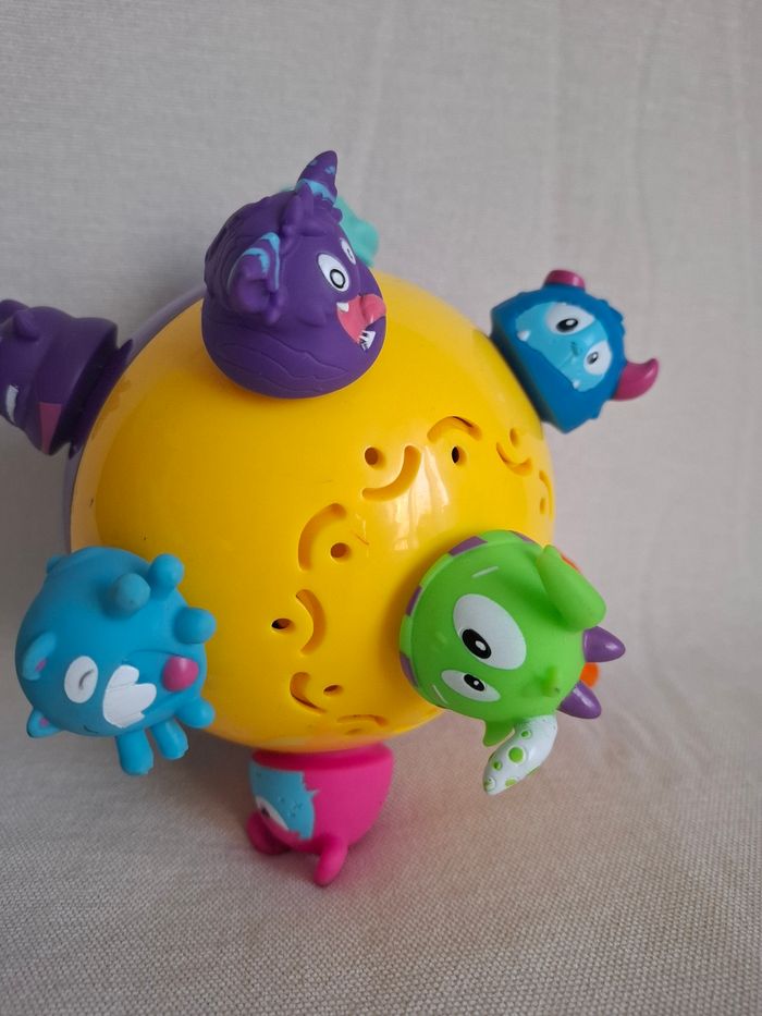 Balle rebondissante CHUCKLE CHUCKLE BALL