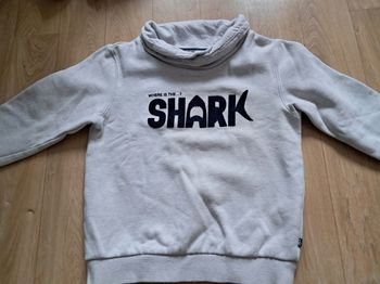 Sweat okaidi 7/8 ans