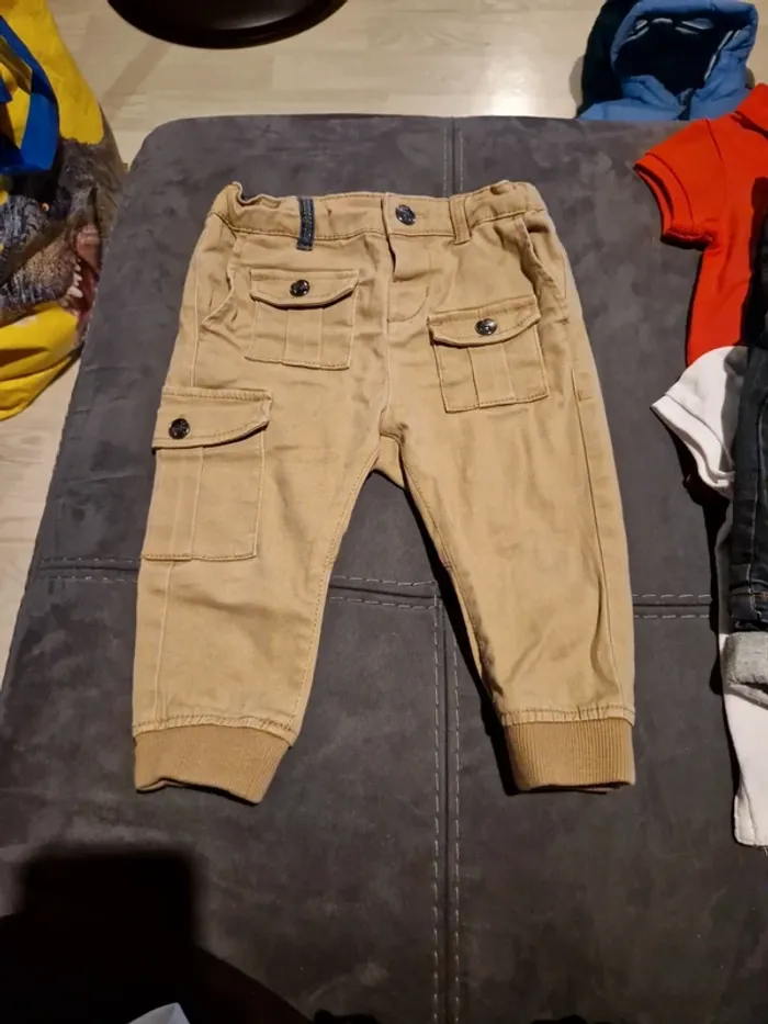 Lot 6 jeans garçon 12 mois - photo numéro 7