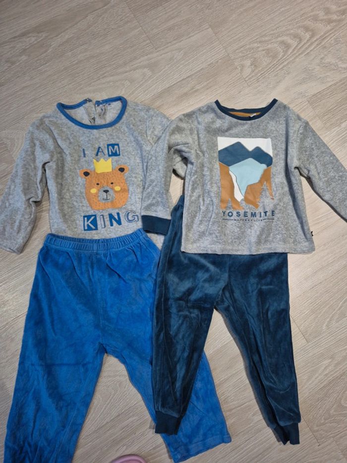 Lot pyjamas 3 ans - photo numéro 2