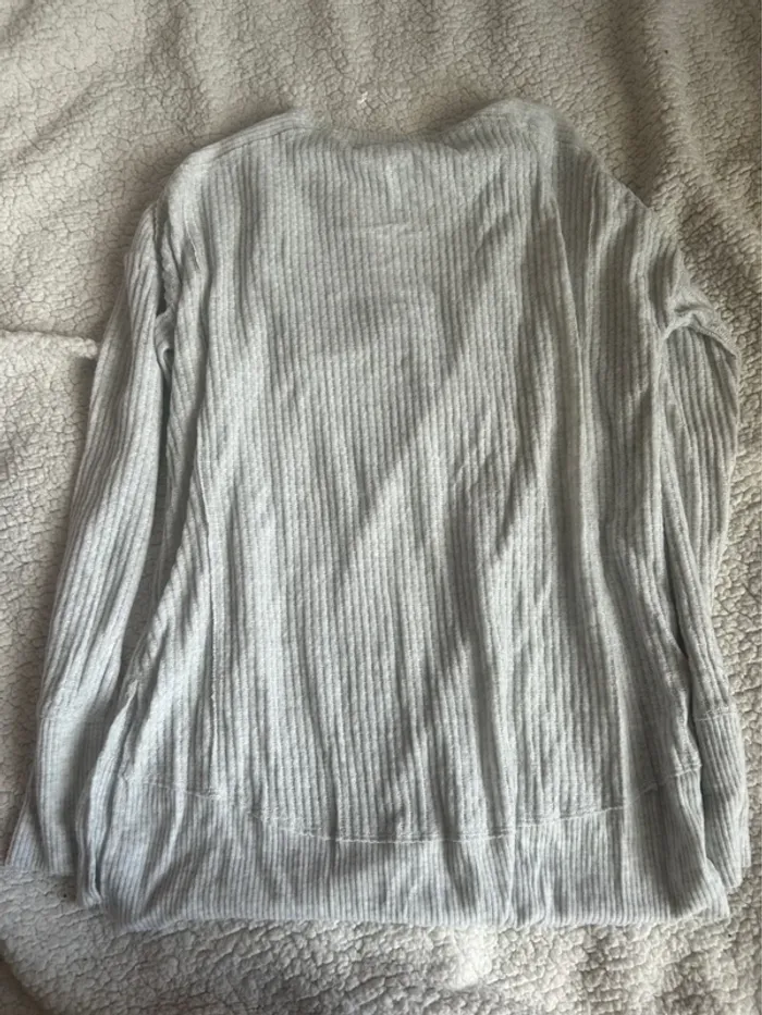 Light grey sweater - photo numéro 2