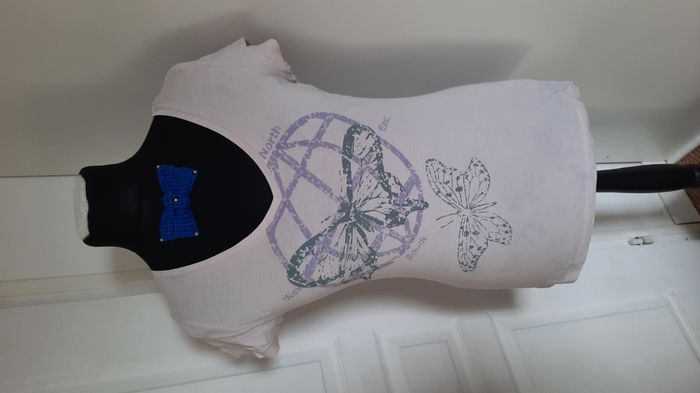 tshirt rose papillons