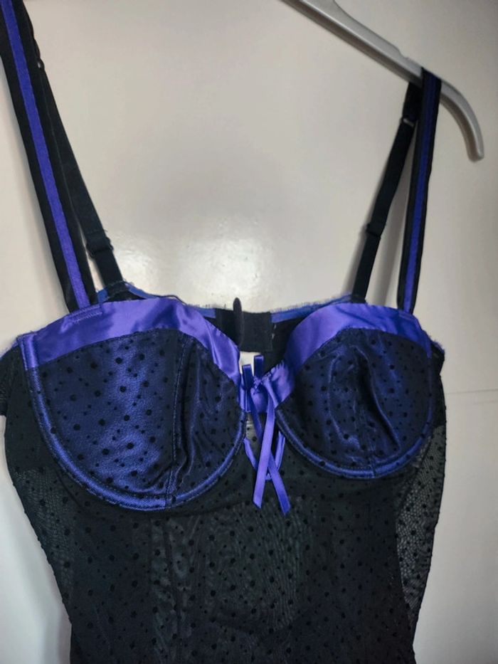 Nuisette transparente plumetis noir violet Etam