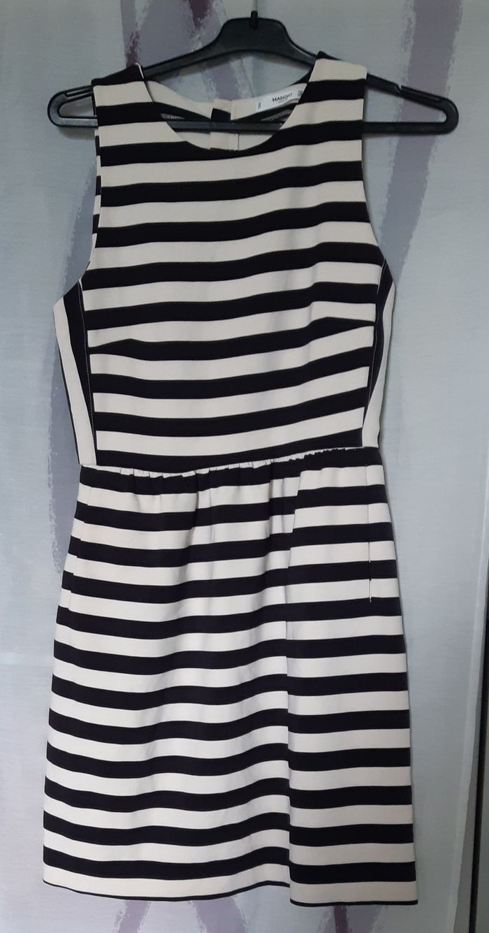 Robe femme Taille S Mango
