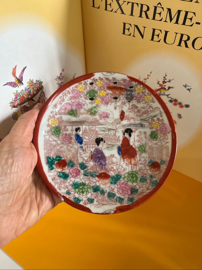 Lot de 5 coupelles japonaises en porcelaine – décor Geisha - photo numéro 3