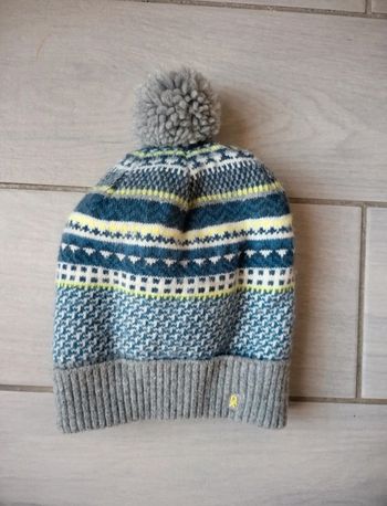 Magnifique bonnet très très chaud polaire intérieur okaidi taille 50 52