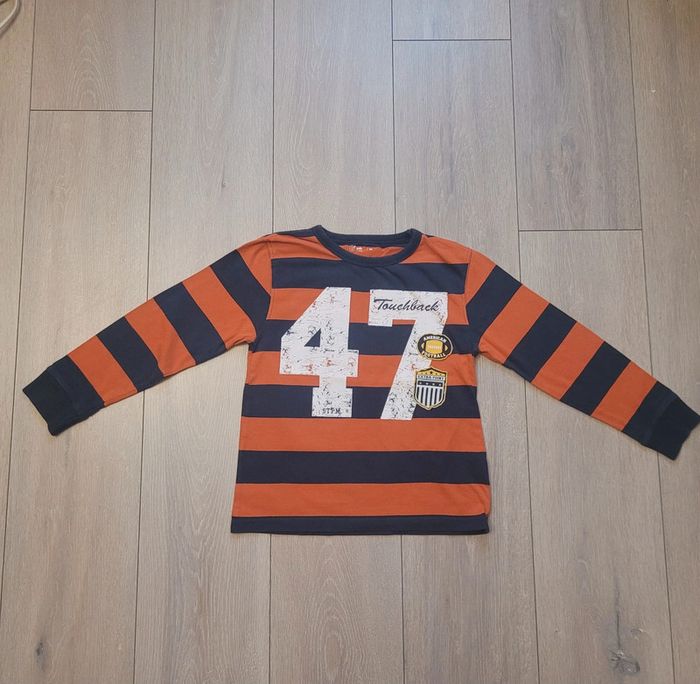 Maillot manche longue. Garçon 8 ans. Marque  Gémo