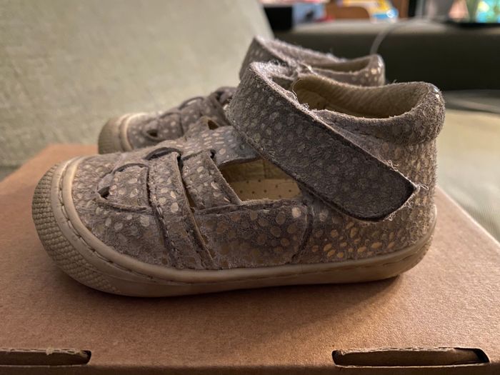Lot chaussures Naturino - photo numéro 2