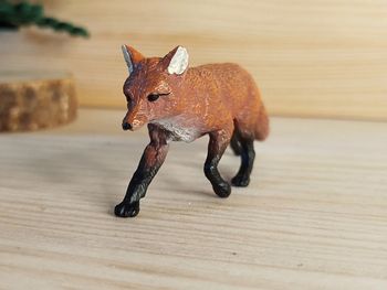 Figurine renard roux Animal de la forêt