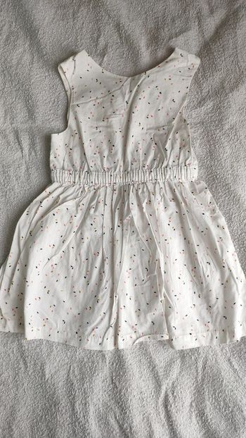 Robe blanche Kiabi 3 ans