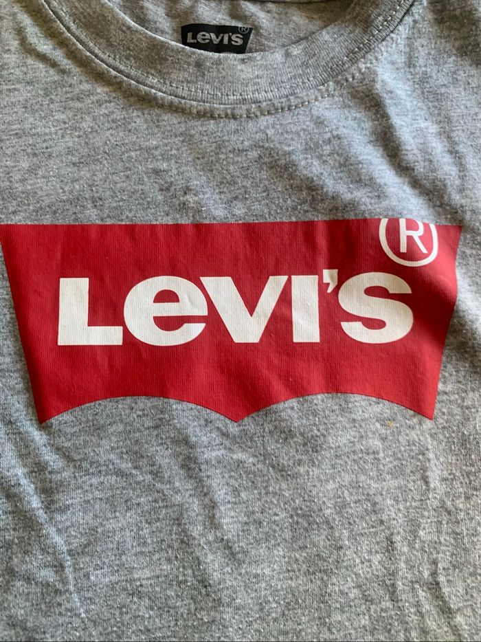 Lot teeshirt Levi’s - photo numéro 6