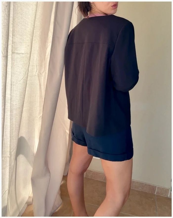 Veste 123 noire 44 parfait état - photo numéro 2