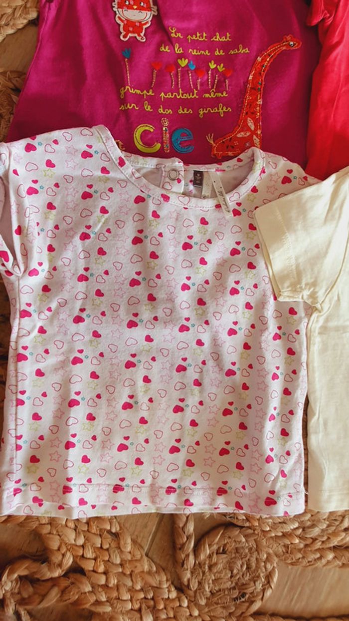 Lot 4 tshirts 9 mois fille - photo numéro 2